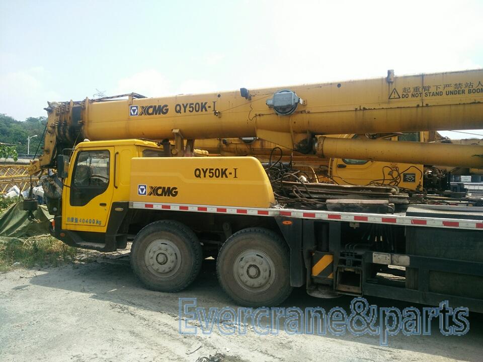 Qy50 K used truck crane .  XCMG truck crane . 