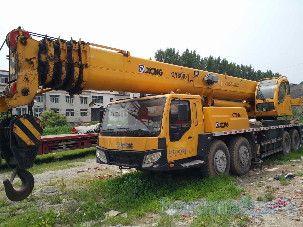 Qy50 K used truck crane .  XCMG truck crane .  mobile truck crane for sale .  